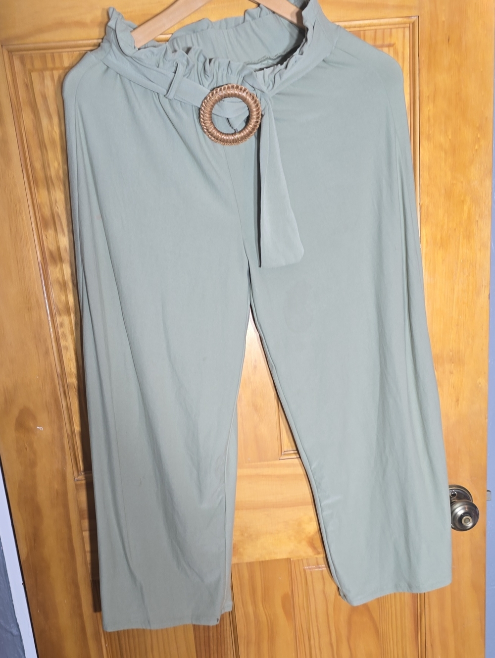 Derek Heart High-Waist Wide Leg Pants with Buckle Belt — Sage Green Small